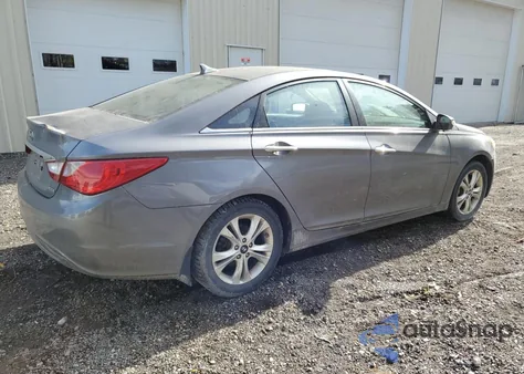 2011 Hyundai Sonata Se z USA, uszkodzony, nr VIN 5NPEC4AC5BH162709